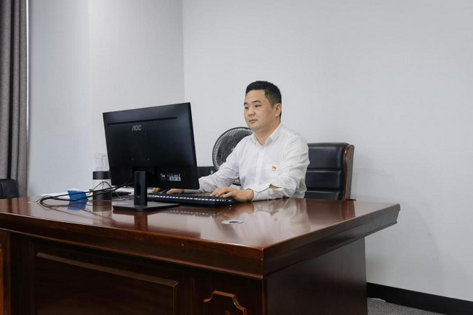 基層職工熱議黨的二十大系列報(bào)道（三） ：愛崗敬業(yè)、無(wú)私奉獻(xiàn)，在公司高質(zhì)量發(fā)展中拼搏奮斗